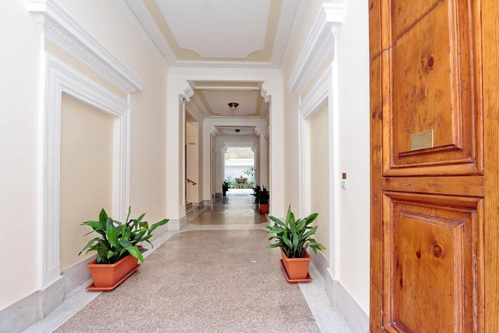 Lucky Domus Rooms Rome Buitenkant foto