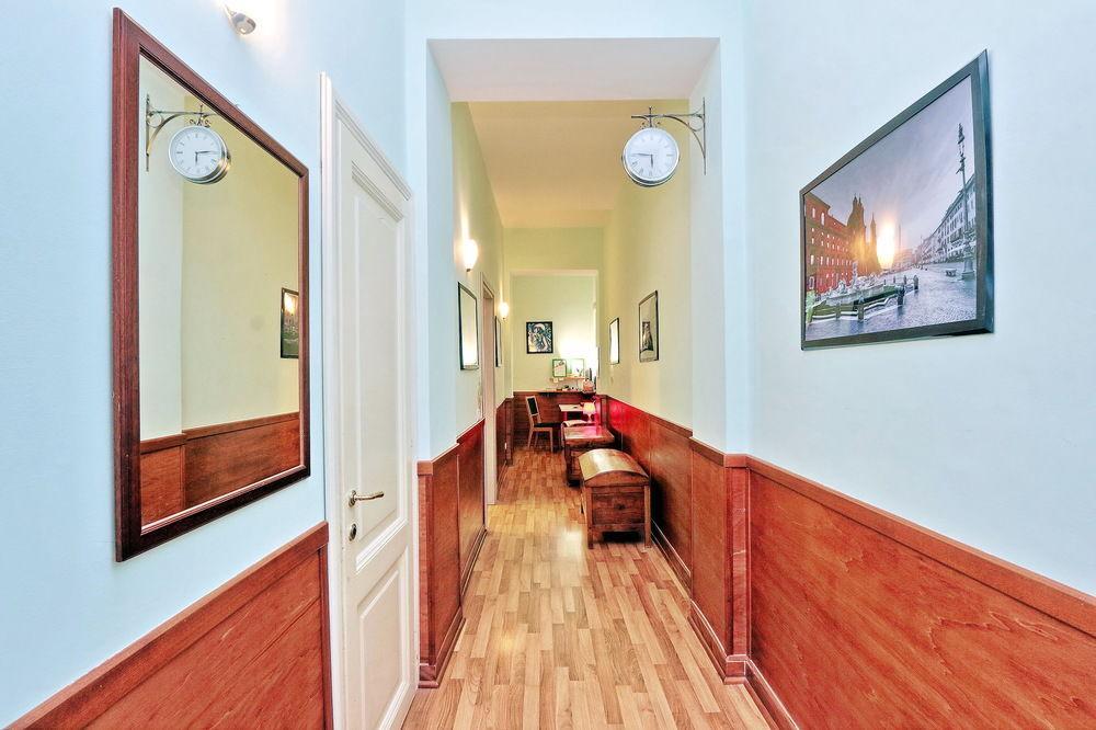 Lucky Domus Rooms Rome Buitenkant foto