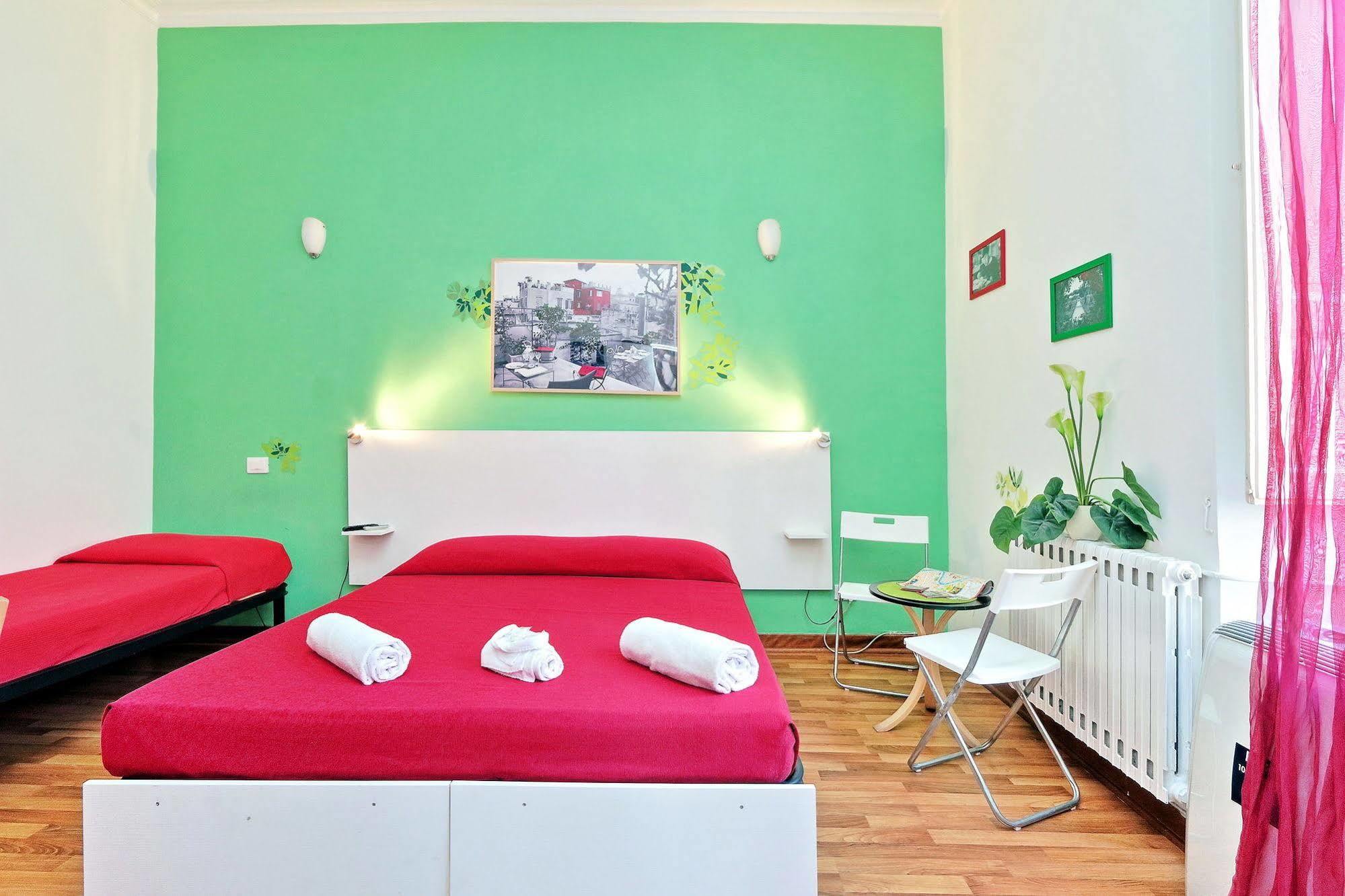 Lucky Domus Rooms Rome Buitenkant foto