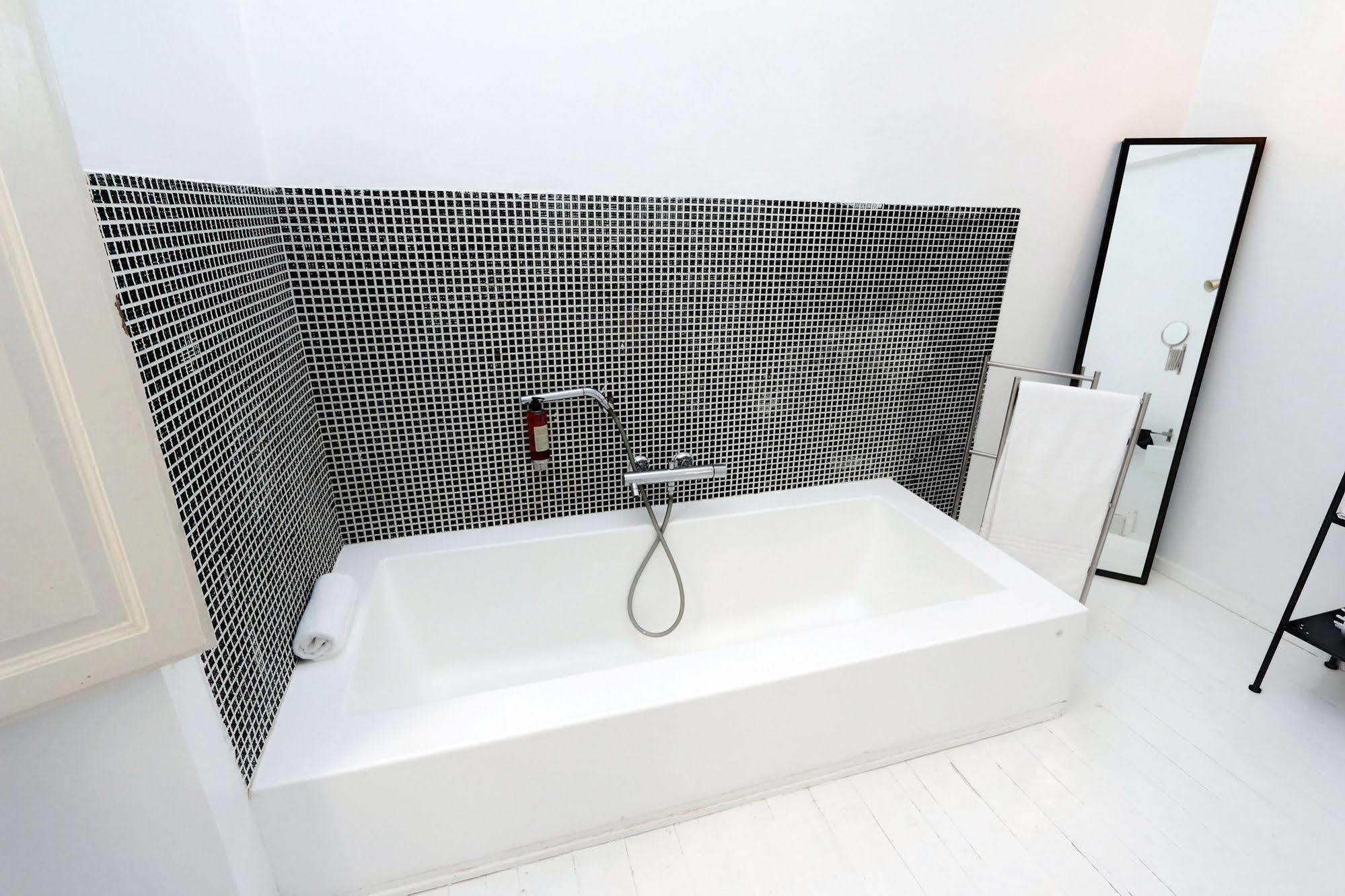 Lucky Domus Rooms Rome Buitenkant foto