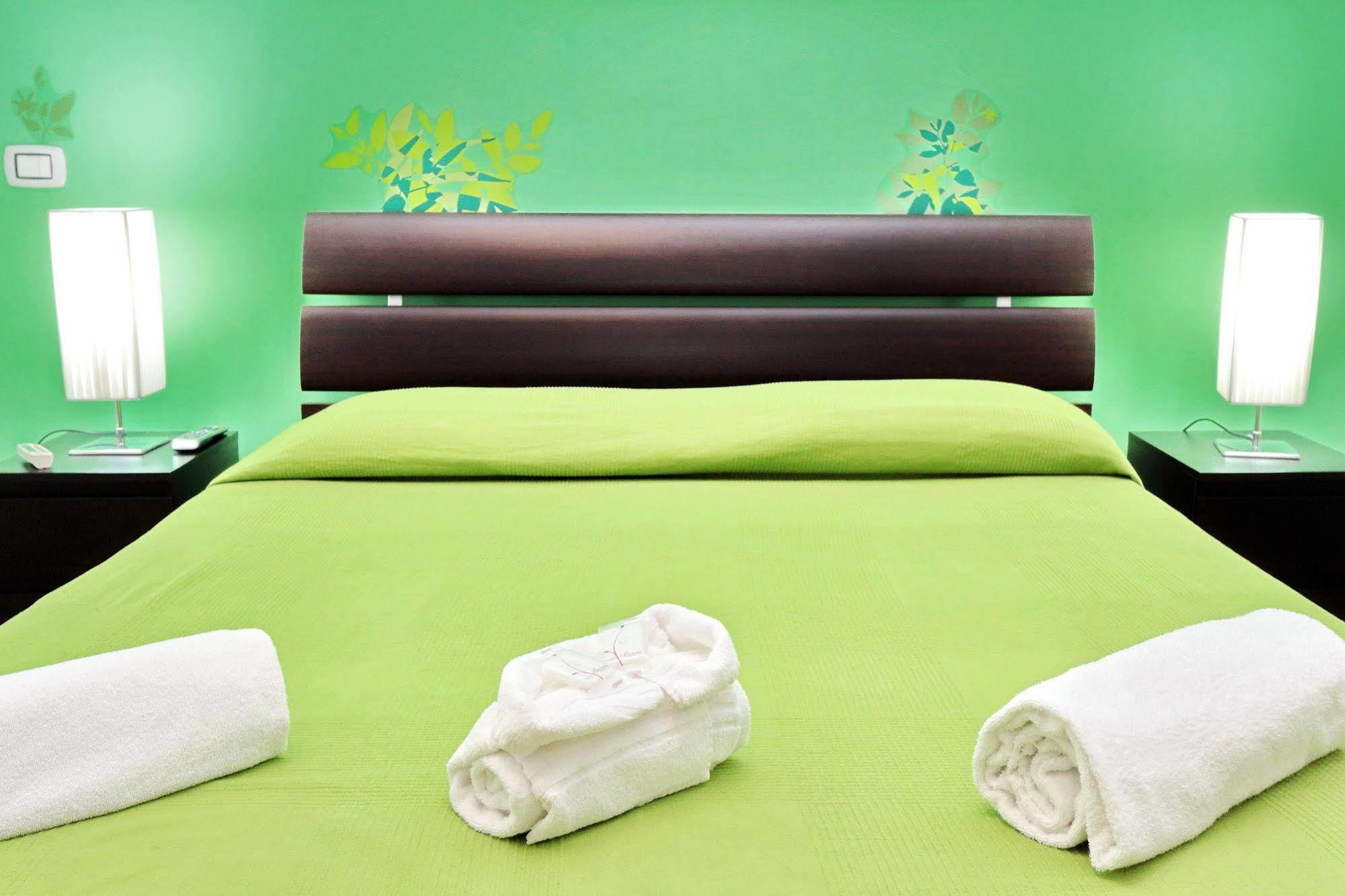 Lucky Domus Rooms Rome Buitenkant foto