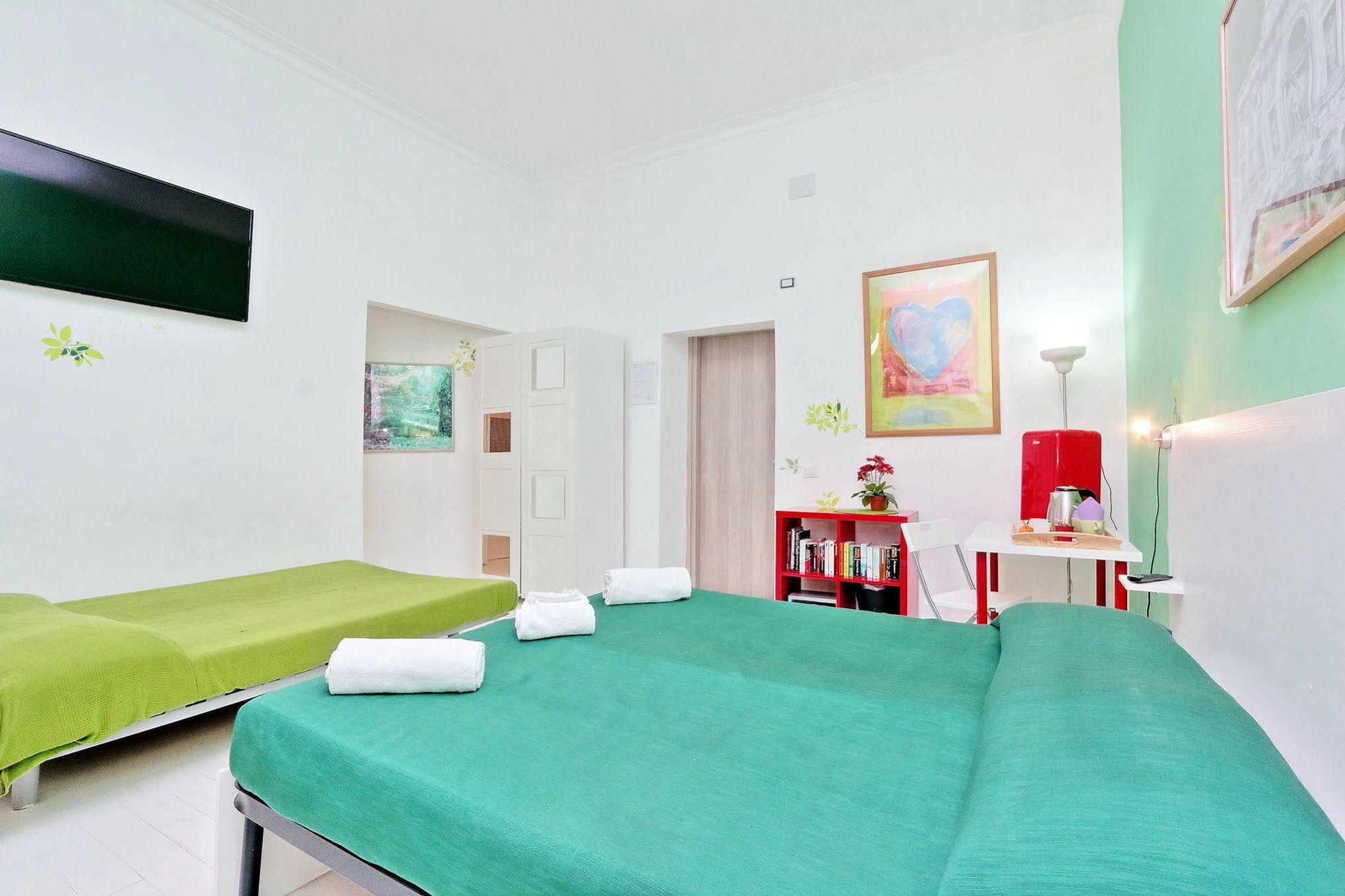 Lucky Domus Rooms Rome Buitenkant foto